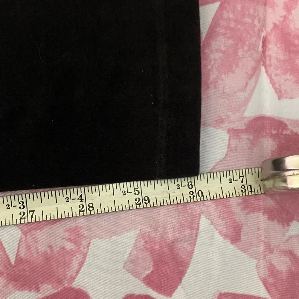 Victoria's Secret yoga black and Gray Leggings - Picture 3 of 6